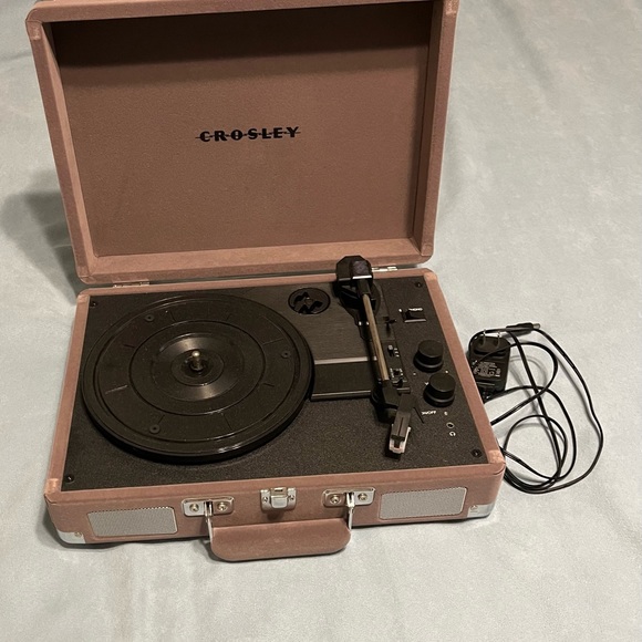 Crosley Other - Crosley Suitcase Vinyl Record Player